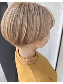 ブラントショート_ブロンドベージュ