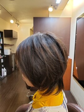 ヘアメイク ビス(Hair Make Bis.) ウルフスタイル