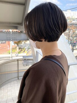 オーシャン(Ocean) ［OCEAN Hair&Life 水田成美］大人女性に大人気☆束感ショート