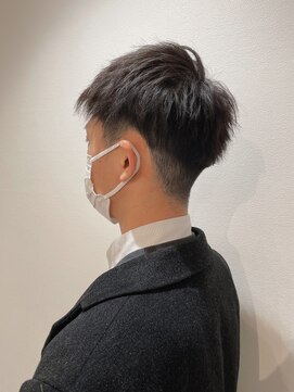 ノワ 三鷹店(Nowa) メンズショート【アップバング・ツーブロック・刈り上げ】