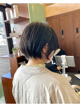 ミリュウ(Milieu) 束感大人ショート