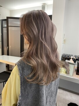 ラ キング(LA KING) ニュアンスミルクティーカラー/oono