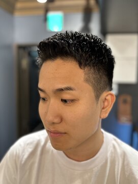 銀座 シノ 本店(shino) 【銀座理容室】アイロンパーマ　バーバースタイル