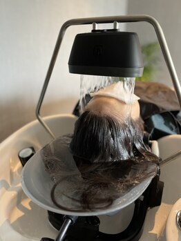 ヘアーズラボ(Hair’s Lab.)の写真/【大分/賀来】定期的に頭皮ケアする事で健康的な髪を育み髪質改善♪癒しのsalon timeをお過ごし下さい*