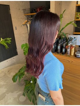 リベルタ(LIBERTA) 大人可愛いスタイル☆ボルドー