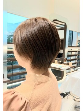 エムコーゾーヘアー(M KOZO hair) 【YAMATO】東京/丸の内/大人ショート/大人ボブ/耳かけ