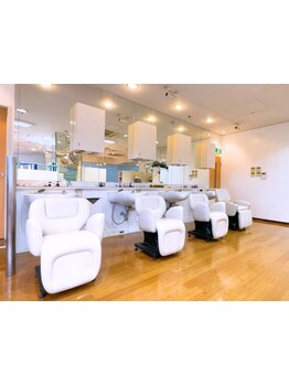 【阪急南千里3分】《カット＋ヘッドスパ（30分）8,250円》疲れを癒す極上のヘッドスパを是非☆