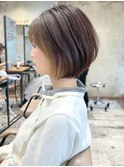 似合わせ ショート ボブ 30代 40代 小顔 新宿 ひし形 前上がり