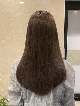 六本木美容室 西麻布店 艶髪◎ストレートスタイル