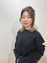 デバイス バイ フレイムス 越谷(DEVICE by Frames) 今井 優希