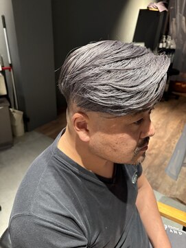 アンドワークス 2nd(&WORKS) フェード ブリーチスタイル