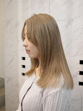 クリアーオブヘアー 一社店(clear OF HAIR) 秋冬もハイトーン^ ^