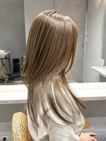 ティエラ 原宿 表参道(Tierra)&nbsp;【Tierra美侑】イルミナカラーで作るオリーブベージュカラー