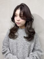 ジーナ 梅田(Zina)&nbsp;顔まわり/くびれ/レイヤーカット/髪質改善/大阪/kyoka