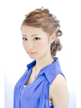 スノッブリコ(snob rico) 【snob rico】ハーフアップ風三つ編み&フィッシュボーンアレンジ