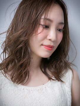 カバーヘア ブリス 上尾西口店(COVER HAIR bliss) センターパート&無造作カールの大人セミディw上尾20代30代40代