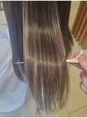 シルキーベージュ*ハイライト*髪質改善*サロンスタイル