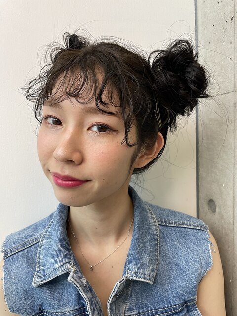 ヘアセット 個性的無造作ウェーブツインお団子 #撮影