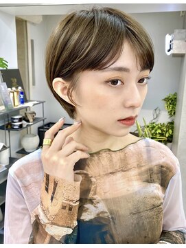 ヴェイン 渋谷(vain) ベージュ 20代0代ショート