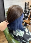 インナーカラー　ブルー系　ボブ