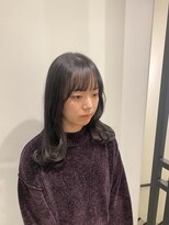 ユニコ(unico)&nbsp;ブルーブラックカラー/顔まわりレイヤー/