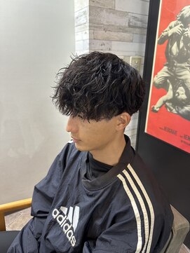 ハルクファースト 札幌(HRK 1st.) 札幌大通りメンズショートカット波巻きツイストスパイラルパーマ