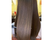 アンティカザサロン(antiqua THE SALON)