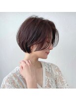 ショートボブ