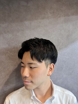 ベルーフ(BERUF) 癖毛を活かしたパーマ風アップバング×刈り上げショート！！