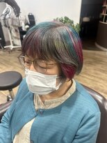 ヴィヴィ(VIVIE)&nbsp;似合わせカットブリーチ大人ガーリーユニコーンデザインカラー