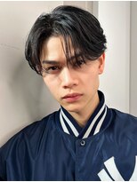 ポーチバイハニー オモテサンドウ(PORCH by HONEY omotesando)&nbsp;フェザーパーマブルーブラック刈り上げセンターパートシャドー3