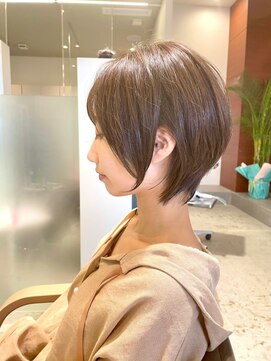 ヘッズファクトリー 本店(HEADS FACTORY) ショートスタイル