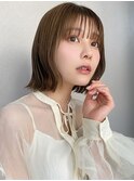ショートボブ20代30代40代大人可愛い前下がり表参道