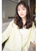 シースルーバングが可愛いフェミニンスパイラル・・・HINATA