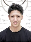 夏カラービジネスメンズ爽やかアップバングツーブロック刈り上げ