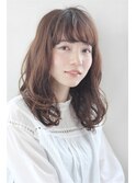 柔らか外国人風ミディアムウェーブ　【ANNELISE】