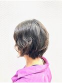 抜け感/グラボブ/くせ毛ショート/無造作パーマ/30代40代/小顔
