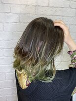 シキ(Shiki)&nbsp;グラデーション×グリーン