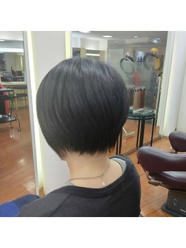カズ(KAZU) ショートボブ