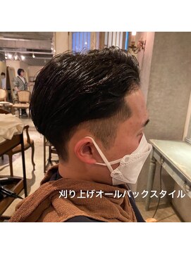 髪質改善と縮毛矯正の専門店 サンティエ(scintiller) 刈り上げオールバック