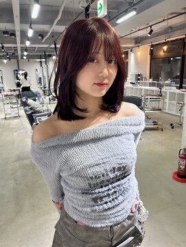 ゲームバイアランスミシー 心斎橋(GAME by Alan Smithee) ミディアムレイヤー