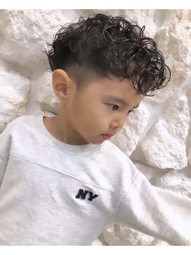 ヘアサロン エフ 渋谷(F) #キッズパーマ#キッズカット#メンズパーマ