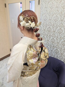 ブライト(bright) 【成人式】タイト編みおろし＋振袖着付け