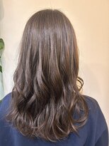 ル コワン ククー(Le coin coucou)&nbsp;オリーブカラー！