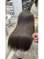 エラ(Ella)&nbsp;髪質改善×シフォングレーストレート