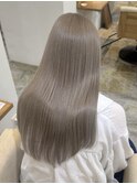 ミルクティーグレージュ