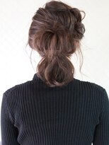 パティオンツー(PATIONN2)&nbsp;おしゃれ伊達メガネ休日簡単シンプルラフルーズヘアアレンジ