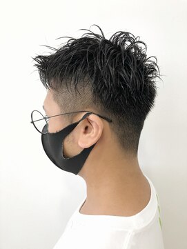 ヘッズ 本八幡店(HEADS) ショート　マッシュ　ショートボブ　HEADS 市川　学割　イルミナ