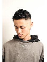 メリケンバーバーショップ フクオカ(MERICAN BARBERSHOP FUK)&nbsp;スキンフェードツイストスパイラルセンターパートサイドパート3