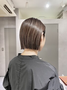 エミール 武蔵小杉店(eMir...) 白髪ぼかしハイライト/グレージュ【武蔵小杉/新丸子】